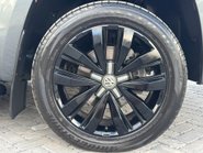Volkswagen Amarok V6 258 Tdi DSG Aventura Black Edition 4Motion with Roller Shutter 32