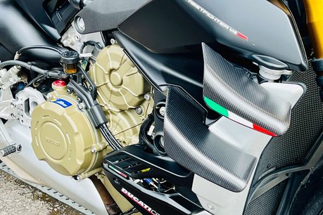 Ducati Streetfighter V4 SP Streetfighter V4 12