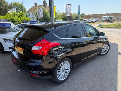 Ford Focus 1.6 Zetec Euro 5 5dr 7