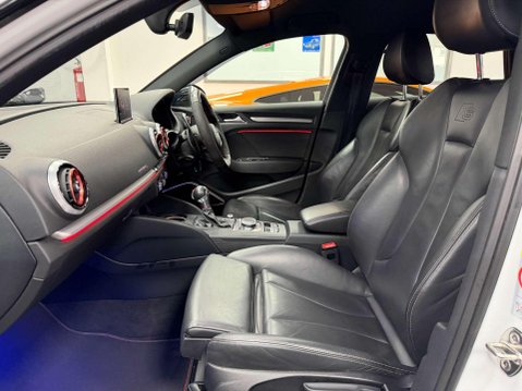 Audi S3 2.0 TFSI Black Edition Sportback 5dr Petrol S Tronic quattro Euro 6 (s/s) ( 37