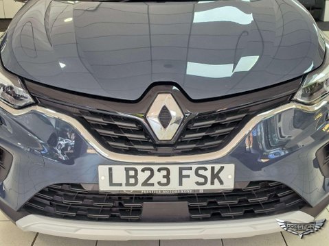 Renault Captur 1.6 E-TECH evolution Auto Euro 6 (s/s) 5dr 17