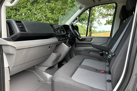 Volkswagen Crafter CR35 L3 H2 140 ps Tdi DSG Trendline Panel Van 15