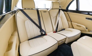 Bentley Mulsanne V8 8