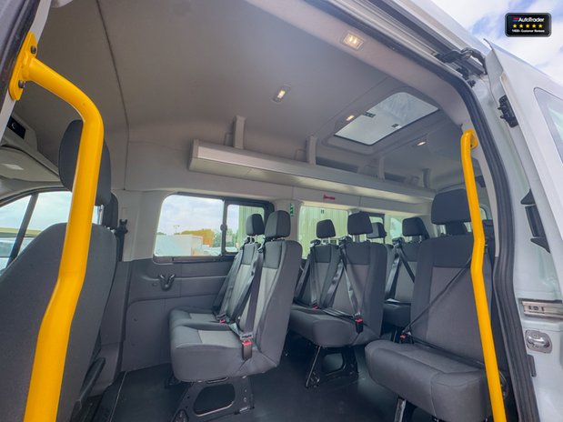 Ford Transit Minibus XLWB L4H3 High Roof 17 Seats Camera Trend SELECT 11
