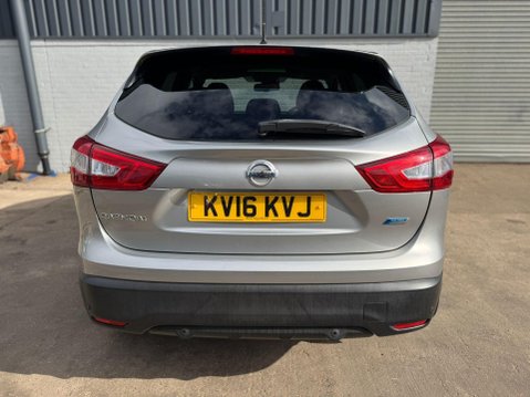 Nissan Qashqai 1.5 dCi n-tec 2WD Euro 6 (s/s) 5dr 6