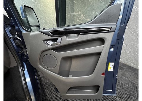 Ford Transit Custom 2.0 300 EcoBlue Limited Crew Van Double Cab 5dr Diesel Manual L1 H1 Euro 6 30