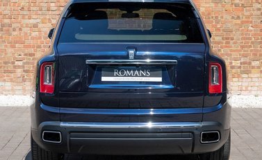 Rolls-Royce Cullinan 4