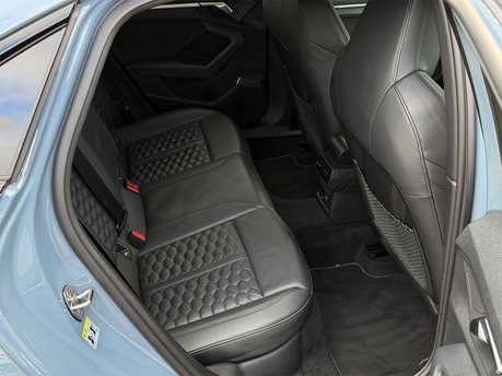 Audi A3 RS 3 TFSI QUATTRO CARBON BLACK 47