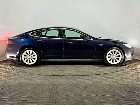 Tesla Model S 85 5