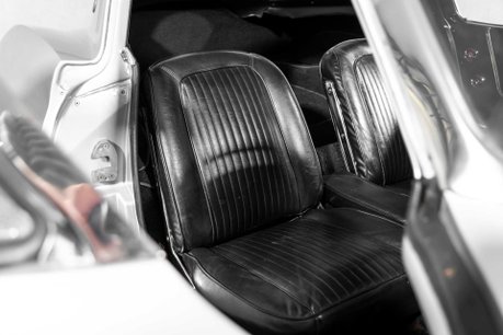 Chevrolet Corvette Stingray SPLIT WINDOW MANUAL FUELIE. FULL RESTO. MATCHING NUMBERS. IMMACULATE. 20