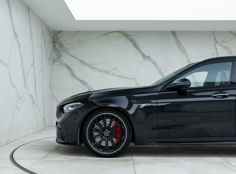 Mercedes-Benz C63 S AMG E Performance Estate Night Edition 39