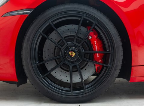 Porsche 911 Targa 4 GTS (992) 35