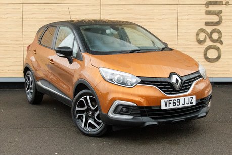 Renault Captur ICONIC TCE