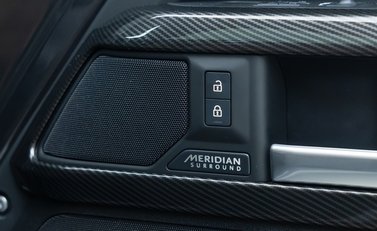 Land Rover Defender 110 X D350 29