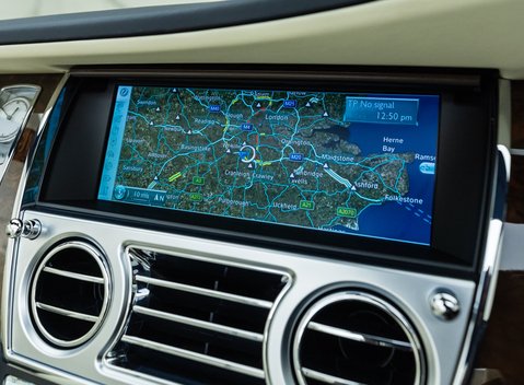 Rolls-Royce Dawn V12 20