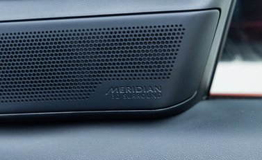 Land Rover Range Rover Sport P550e AUTOBIOGRAPHY 27