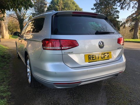 Volkswagen Passat SE BUSINESS TDI BLUEMOTION TECH DSG 22