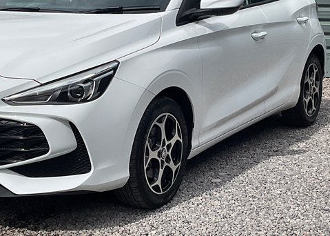 MG MG3 1.5 HYBRID+ SE 21