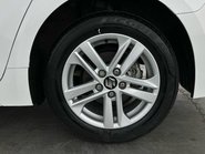Suzuki Swace MOTION 8