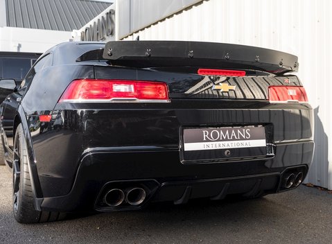 Chevrolet Camaro Z/28 24