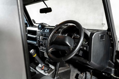 Land Rover Defender 90 NOW SOLD. SIMILAR REQUIRED. PLEASE CALL 01903 254800. 11