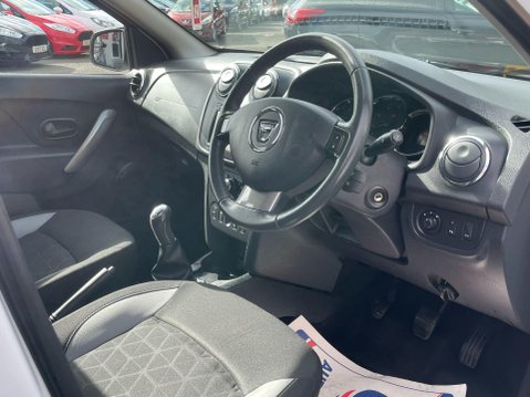 Dacia Sandero Stepway 1.5 dCi Laureate Euro 6 (s/s) 5dr 18