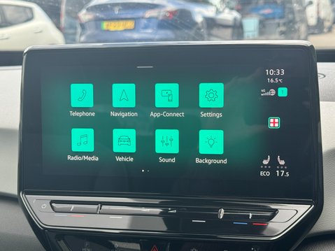 Volkswagen ID.3 Pro Performance 58kWh Style Hatchback 5dr Electric Auto (204 ps) 21