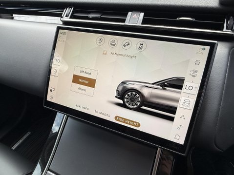 Land Rover Range Rover Velar 2.0 P250 Dynamic HSE SUV 5dr Petrol Auto 4WD Euro 6 (s/s) (249 ps) 49