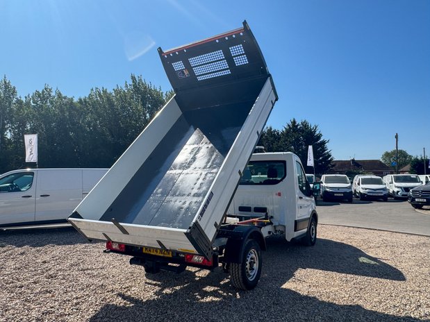 Ford Transit Tipper MWB L2 Leader 350 Air Con Tow Bar EURO 6 7