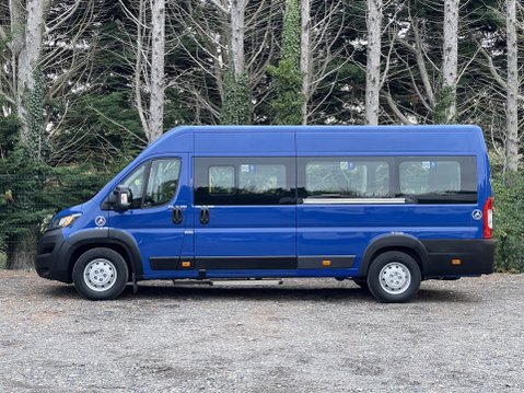 Peugeot Boxer BLUE HDI 440 L4H2 17Seat Minibus LITE Non-D1 with full wheelchair ramp. E6 20