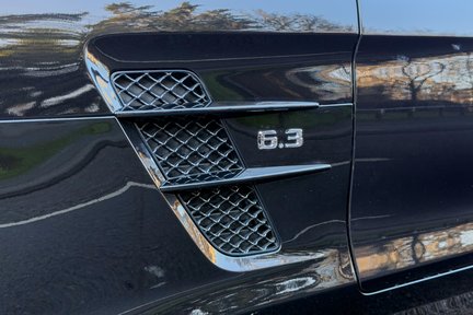 Mercedes-Benz SLS AMG GT ROADSTER- I OF ONLY 2 UK Cars 12