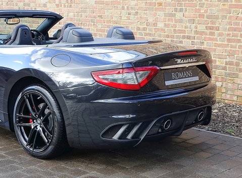 Maserati Grancabrio MC 11