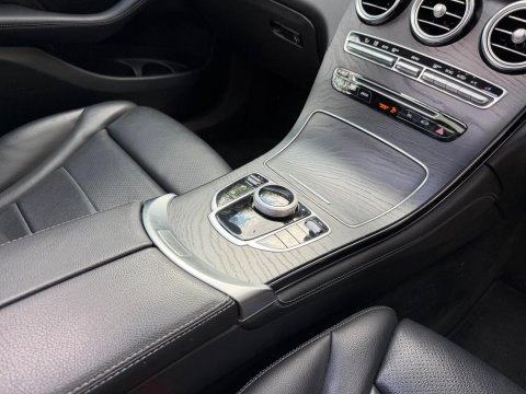 Mercedes-Benz GLC GLC 250 D 4MATIC AMG LINE PREMIUM 26