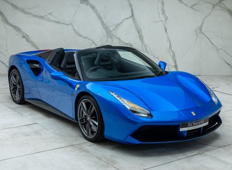 Ferrari 488 SPIDER 14