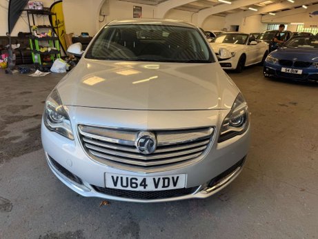 Vauxhall Insignia 2.0 CDTi ecoFLEX Design Euro 5 (s/s) 5dr 1