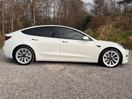 Tesla Model 3 Model 3 Long Range AWD 4WD 4dr
