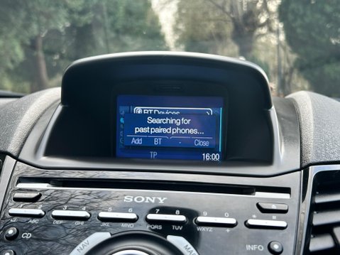 Ford Fiesta TITANIUM 30