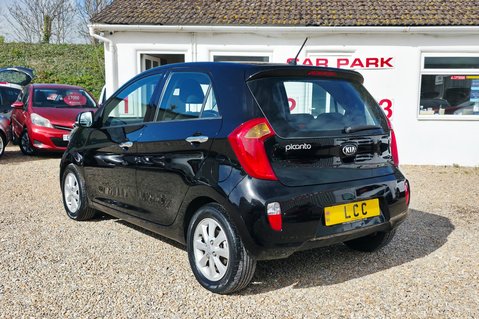 Kia Picanto 2…AUTOMATIC…8 SERVICES! 1 PREVIOUS OWNER..LAST OWNER 9 YEARS.. 8