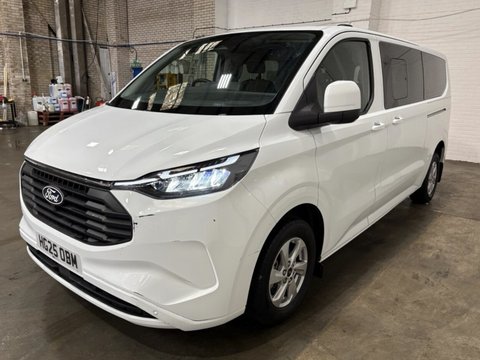 Ford Transit Custom 340 LIMITED ECOBOOST KOMBI 1