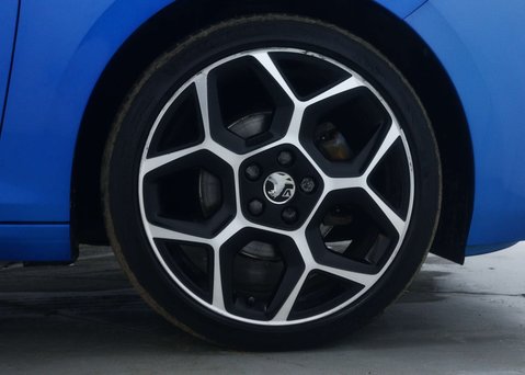 Vauxhall Astra 1.2 Astra Ultimate Turbo Auto 5dr 13