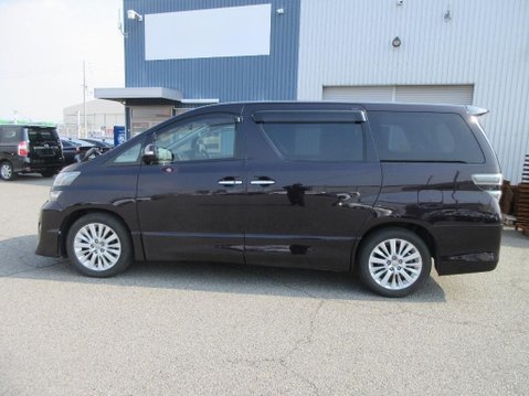 Toyota Vellfire 2.4 Z + 7 Seats 8