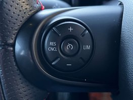 Mini Hatch 1.5 Cooper Sport Auto 3dr 59