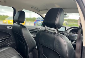 Ford Ecosport TITANIUM 19