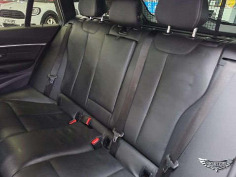 BMW 3 Series 2.0 320i Sport Touring Auto xDrive Euro 6 (s/s) 5dr 26