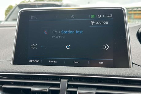 Peugeot 3008 1.2 PureTech GPF Allure SUV 5dr Petrol EAT Euro 6 (s/s) (130 ps) 45
