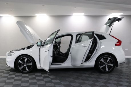 Volvo V40 D2 R-DESIGN NAV PLUS 6