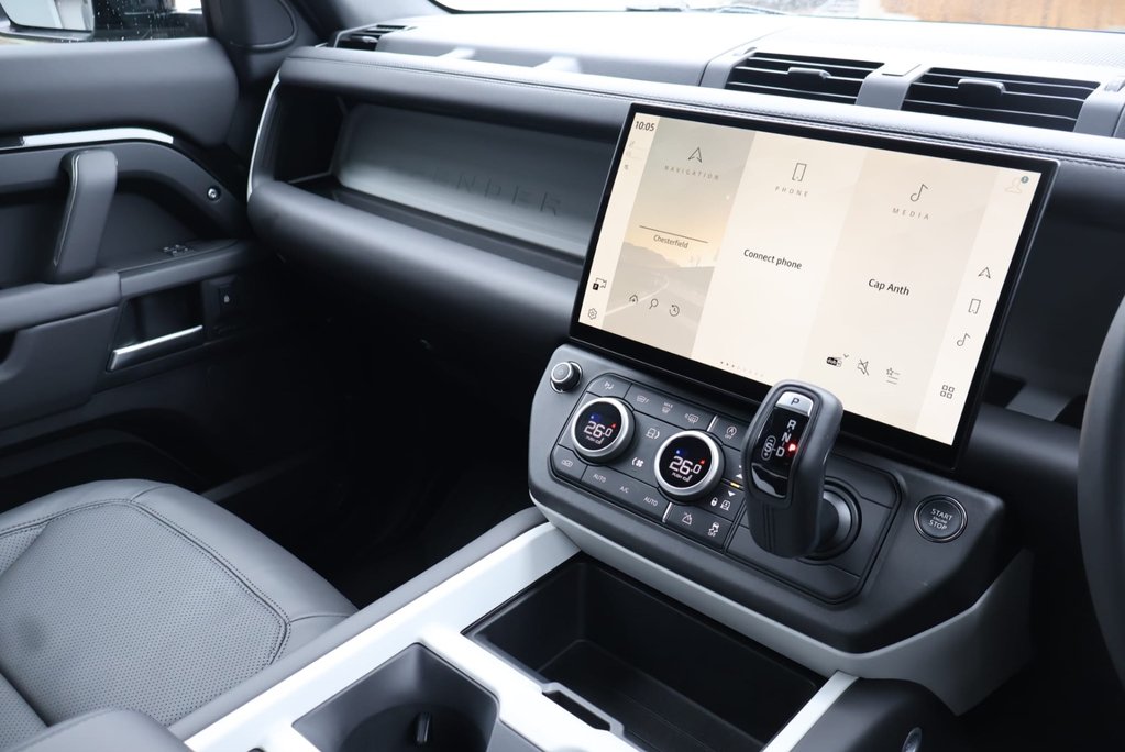 Land Rover Defender 110 2026 D350 HARD TOP X-DYNAMIC HSE PPF SEEKER STYLED WITH SEATS  23