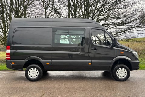 Mercedes-Benz Sprinter 313 Mwb Hr 4x4 Crew Van - Air Con 9