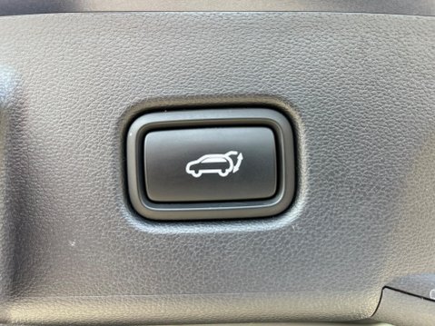 Hyundai TUCSON 1.6 T-GDi 13.8kWh Ultimate Auto 4WD Euro 6 (s/s) 5dr 17