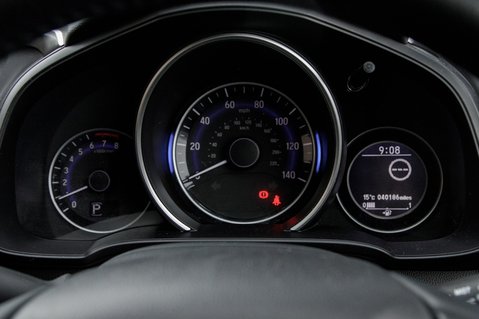 Honda Jazz I-VTEC EX NAVI 14